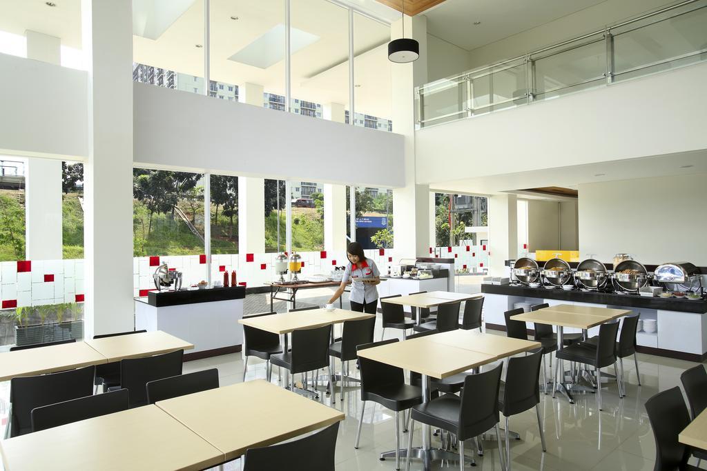 Amaris Hotel Bekasi Barat Extérieur photo