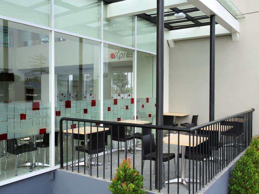 Amaris Hotel Bekasi Barat Extérieur photo